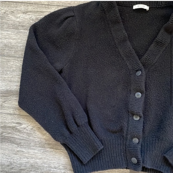 AYR | The Round The Corner Cardi Black Button Front V Neck Crop Cardigan Small - Picture 3 of 10